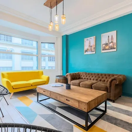 Beautiful With Balcony 4 Bedrooms! Appartement
