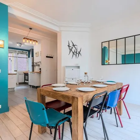 Beautiful With Balcony 4 Bedrooms! Lille